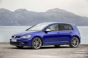 Volkswagen Golf R 5-Door 2017 года (WW)